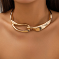 Norma | Collana con struttura marcata