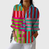 Blusa stampata leggera e colorata