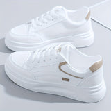 Eleganti sneakers bianche con comfort leggero