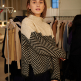Norah | Pullover in cotone con colletto alto