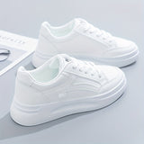 Eleganti sneakers bianche con comfort leggero