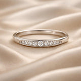 Anello in zirconia micro-pavé color oro bianco