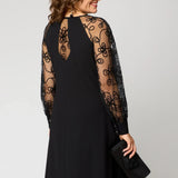 EDRIS | ABITO ELEGANTE CON MANICHE IN PIZZO