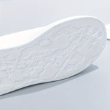 Eleganti sneakers bianche con comfort leggero